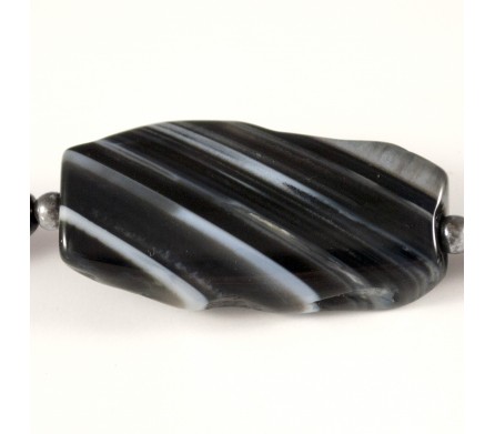 Collier agate noire