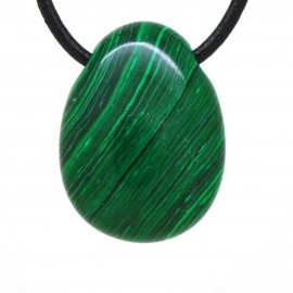 Pendentif Pierre trouée, Malachite (imitation)