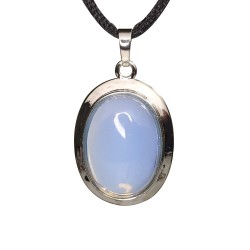 Pendentif ovale d'opalite